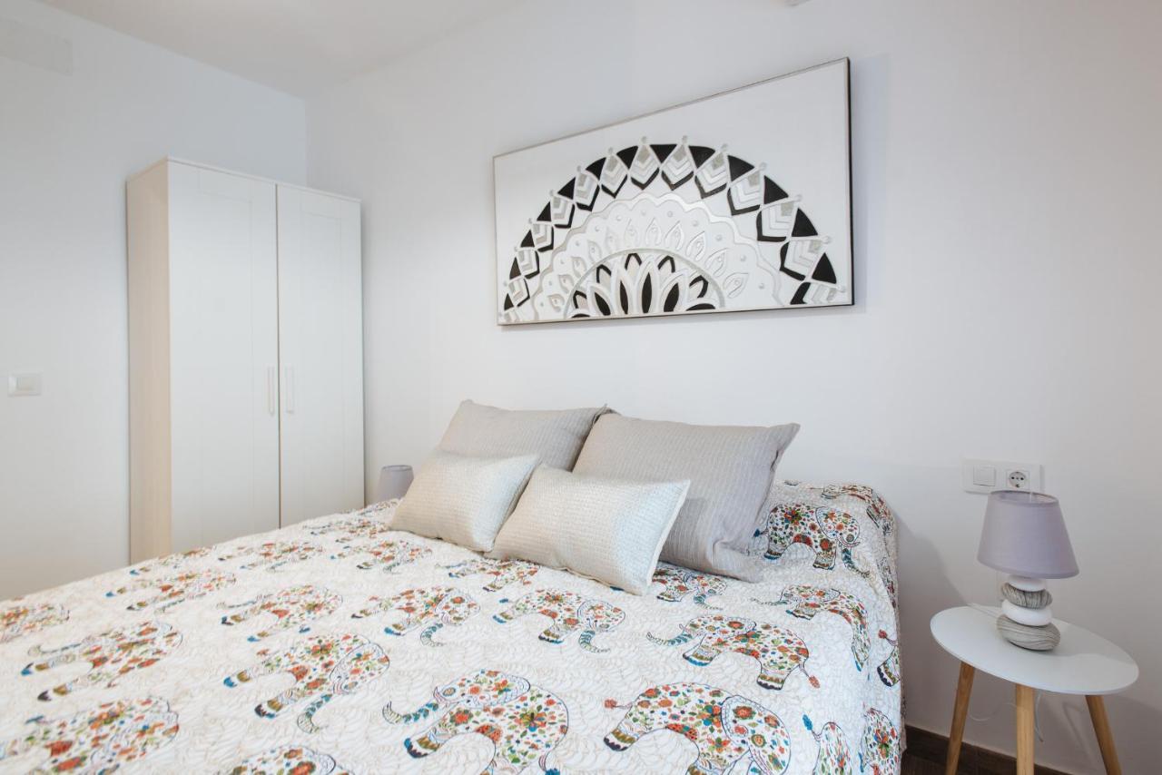 El Apartamento Del Reloj De Sol Siviglia Esterno foto