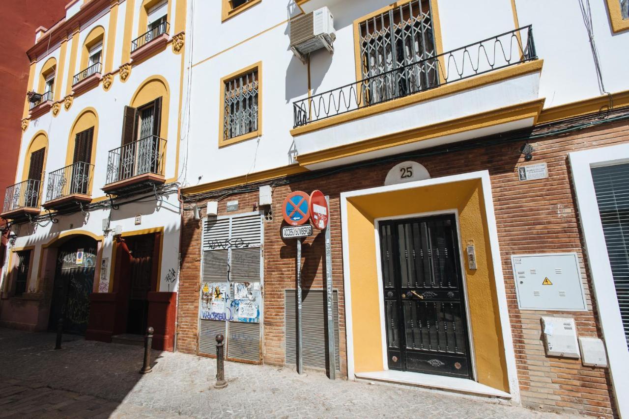 El Apartamento Del Reloj De Sol Siviglia Esterno foto