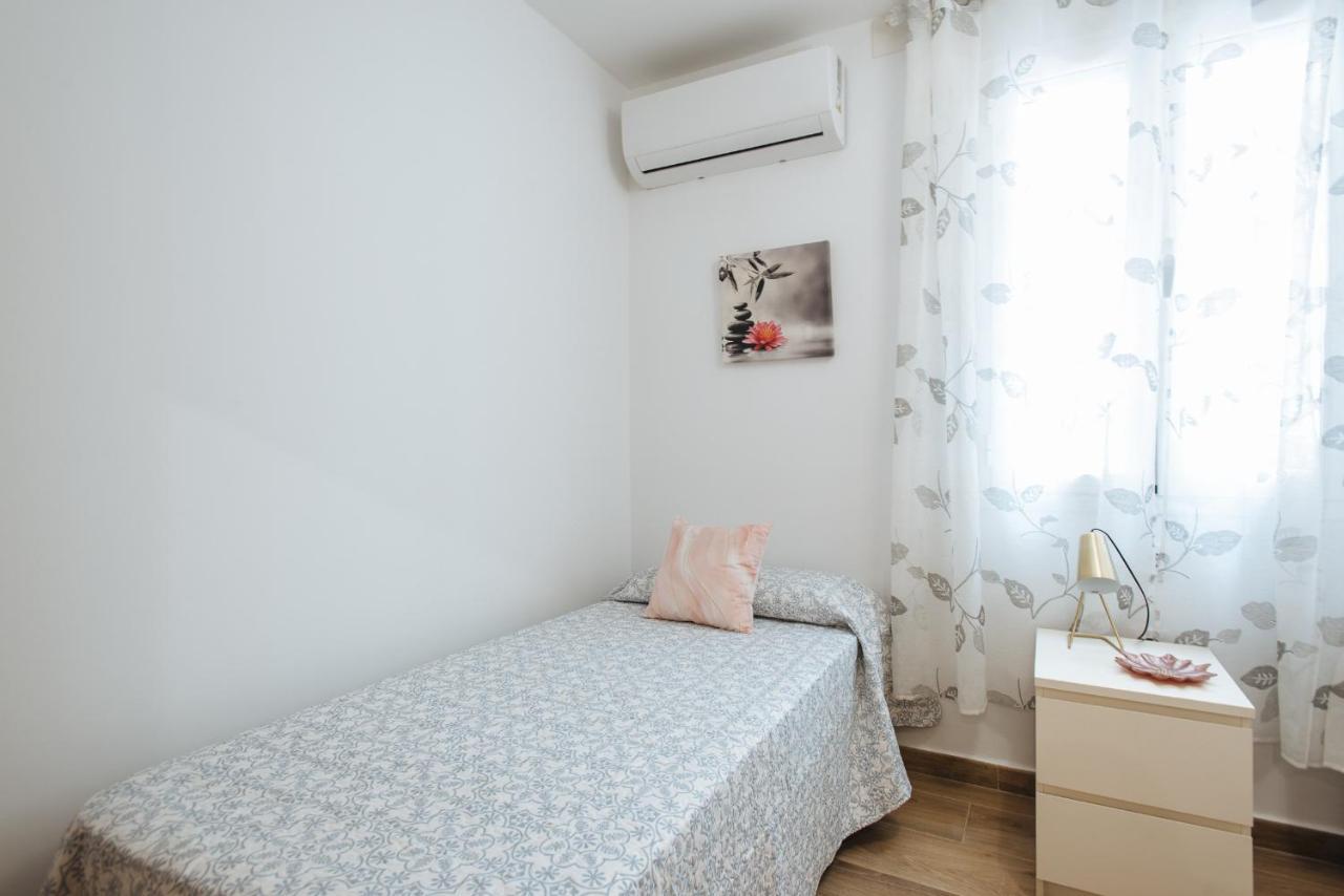 El Apartamento Del Reloj De Sol Siviglia Esterno foto