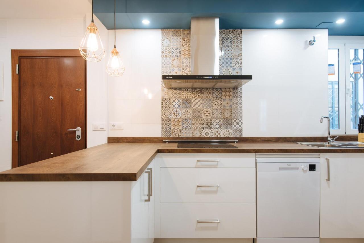 El Apartamento Del Reloj De Sol Siviglia Esterno foto